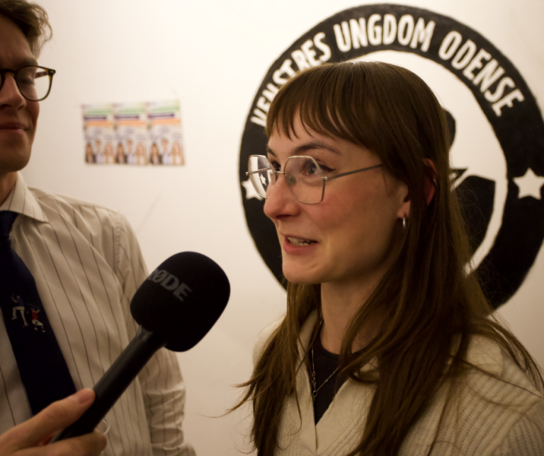 Unge Sofie brager ind i byrådet