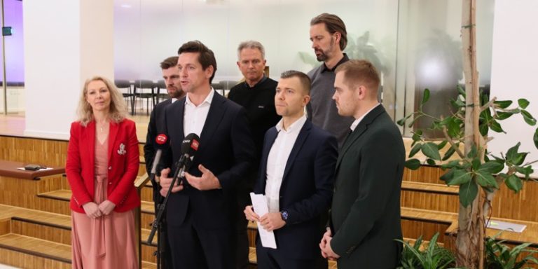 Regeringen genåbner 5000 sager om førtidspension